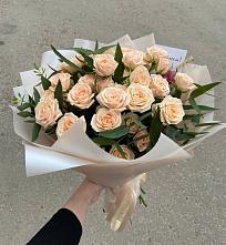 Букет Кремовые розы Латте в Бронница